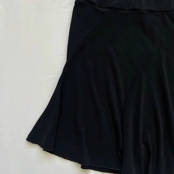 Y2K Low Rise Asymmetrical Skirt - Picture 4 of 8